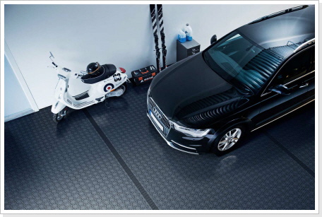 Garagenboden Bergo PREMIUM in graphitgrau mit Expansionsleiste