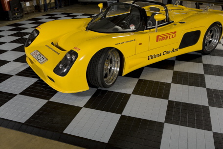 Garagenplatten EXPO-dekor in der Garage mit Racing-Dekor